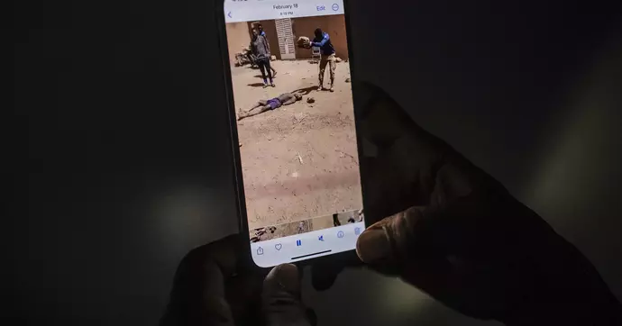 Video:  'We’ll kill you': Troops film boys' killings in Burkina Faso