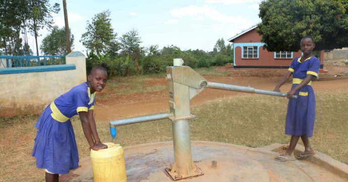 A New Solution to Providing Clean Water in Kenya - BORGEN